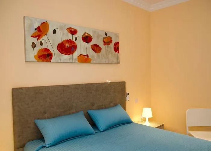 Sliema Duplex 1 Bedroom Apartment - Sleeps 4